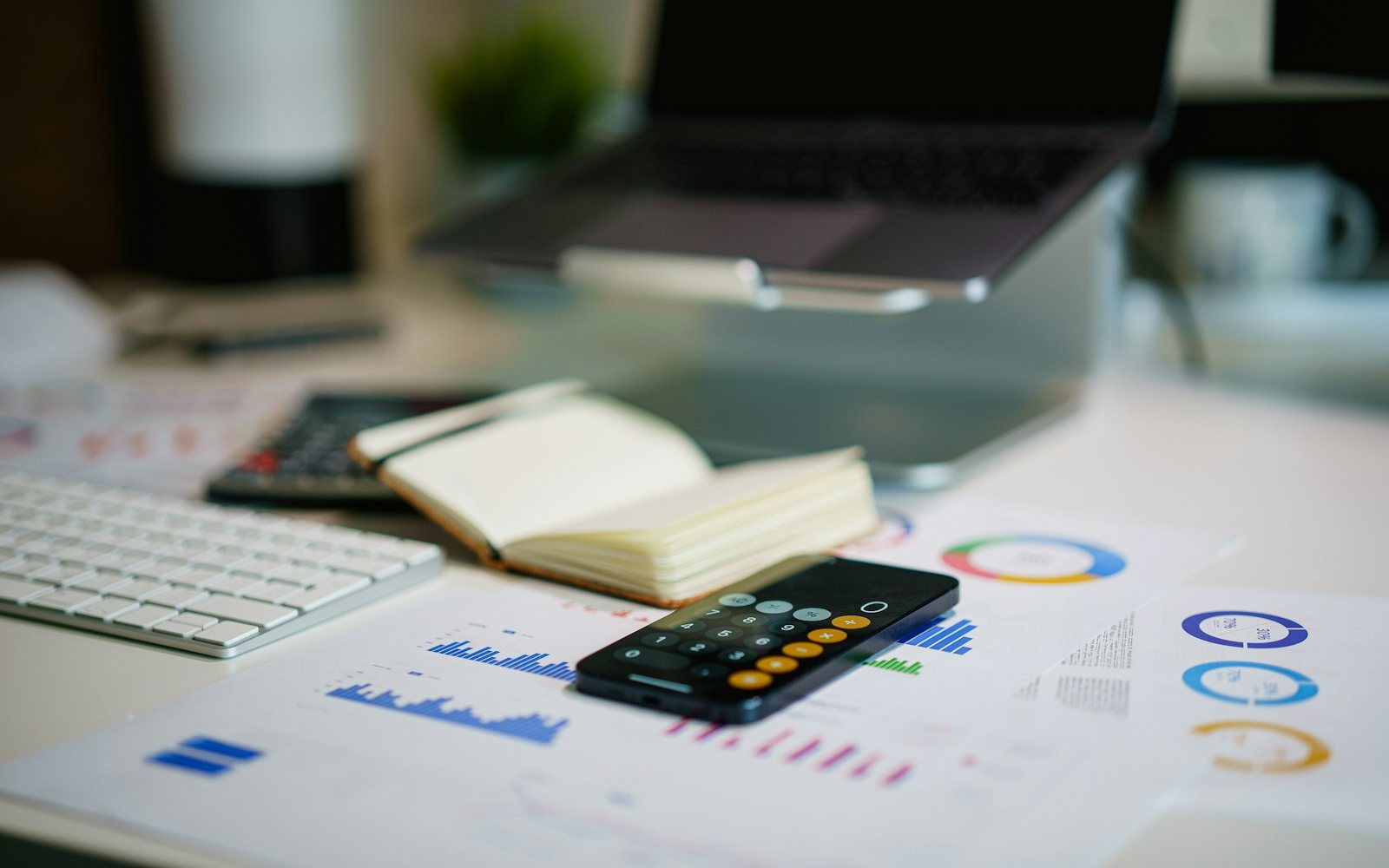 Reviewing a cyber insurance application questionnaire